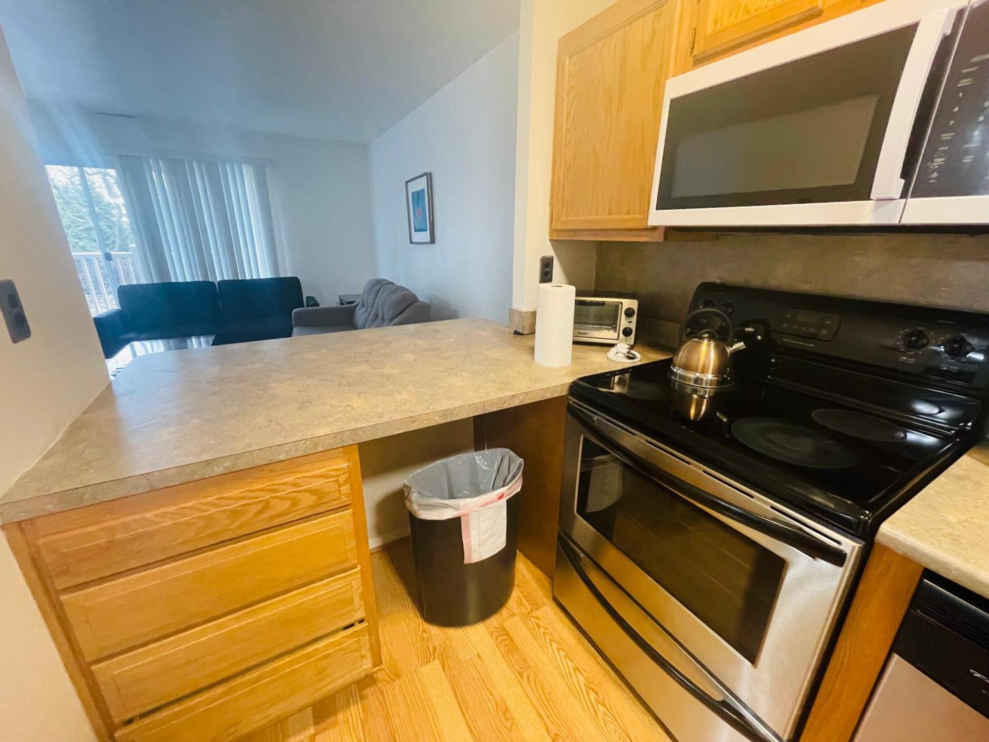 Large, Clean, Comfortable, 1Br Near Einstein Hos Elkins Park Exteriör bild