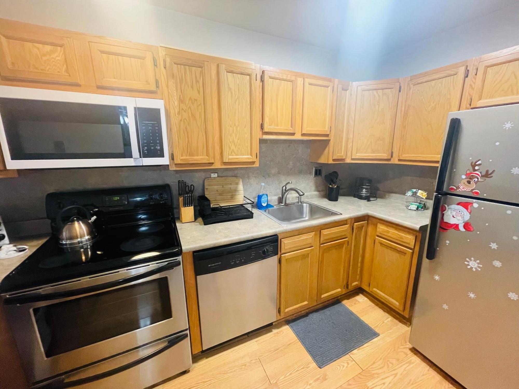 Large, Clean, Comfortable, 1Br Near Einstein Hos Elkins Park Exteriör bild
